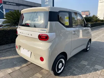Wuling MINIEV