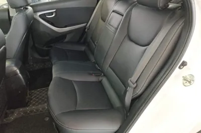 Hyundai Elantra (5th Generation