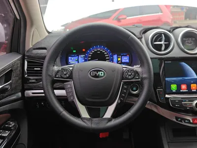 BYD S7