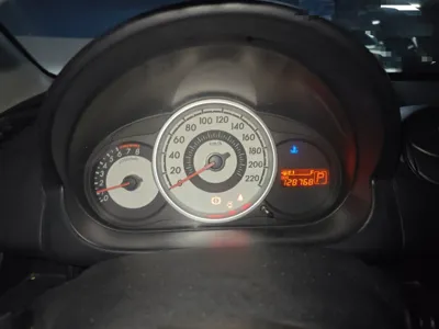 Mazda Mazda 2