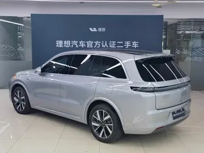 Li Auto Li L8