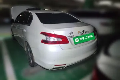 Peugeot 408