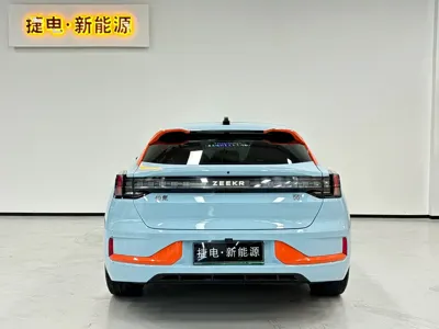Zeekr 001