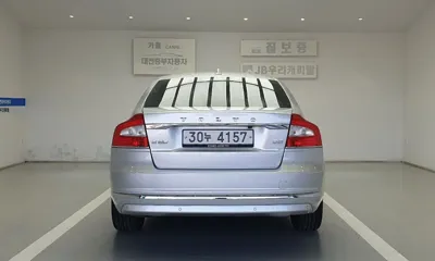 Volvo S80