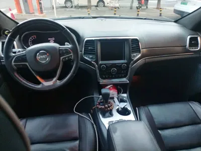 Jeep Grand Cherokee (Import)