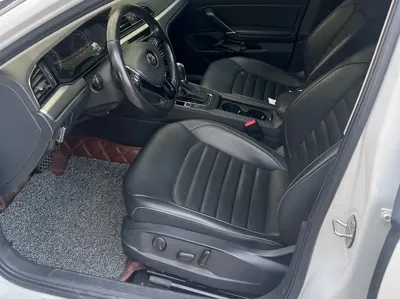 Volkswagen Lamando
