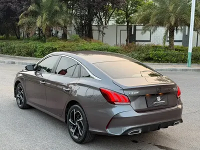 MG MG5