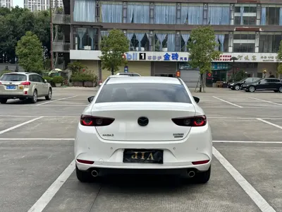 Mazda 3 Axela