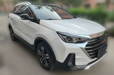 BAIC Beijing X5