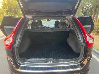 Volvo XC60 (Import)