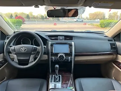 Toyota Reiz