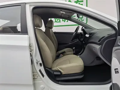Hyundai Verna