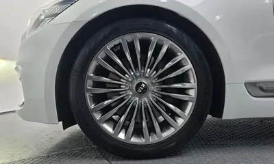 Kia K9
