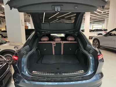 Nio EC6