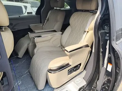 Toyota Granvia