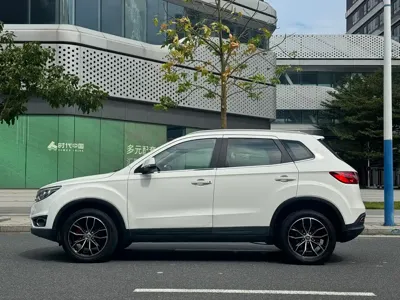 FAW Senya R7
