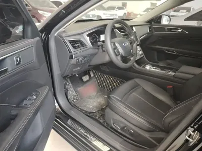 Ford Taurus