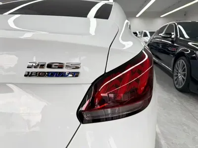 MG MG5