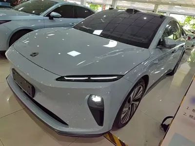 Nio ET5