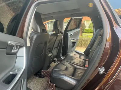 Volvo XC60 (Import)