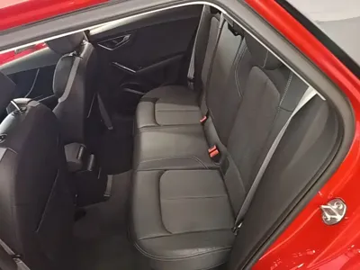 Audi Q2L e-tron