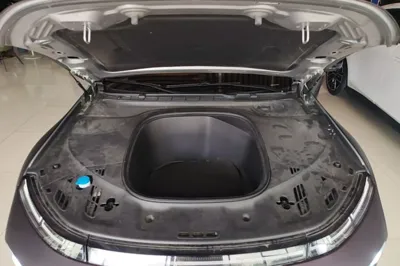 Xpeng P7