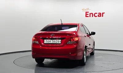 Hyundai Accent
