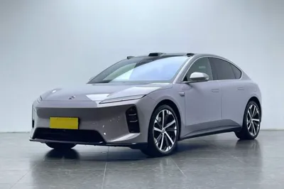 Nio ET5