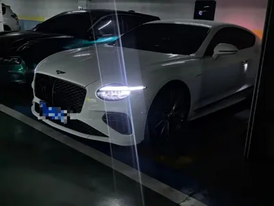 Bentley Continental PHEV