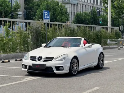 Mercedes-Benz 奔驰SLK级AMG