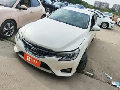 Toyota Reiz