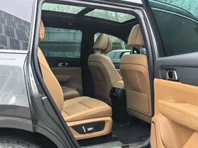 Li Auto Li ONE
