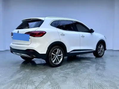 MG HS