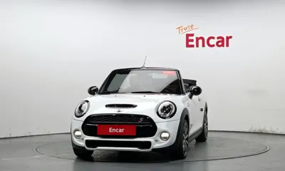 MINI Cooper Convertible