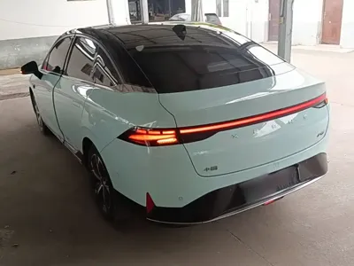 Xpeng P5