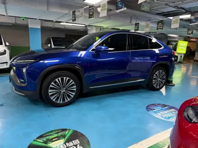 Nio EC6