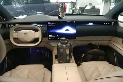 Nio ET9