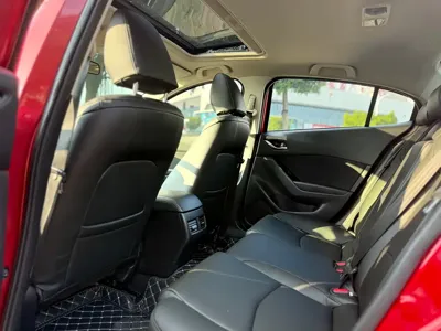 Mazda 3 Axela