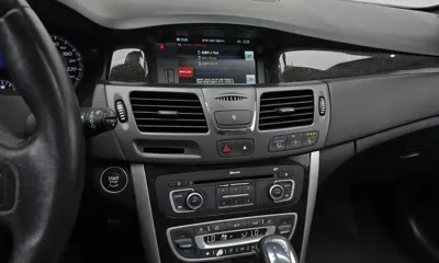 Renault-KoreaSamsung SM5