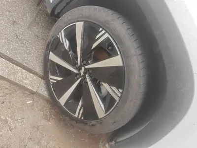 Geely Boyue L