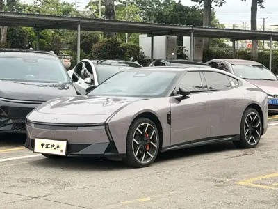 Xpeng P7