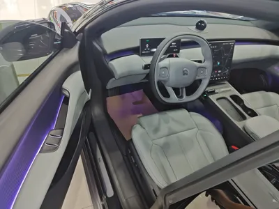 Nio ET5T