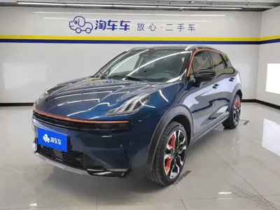 Lynk & Co 06