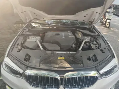BMW 5 Series New Energy