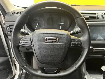 Qoros Qoros 5