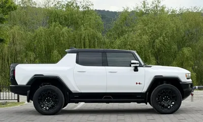 GMC Hummer EV