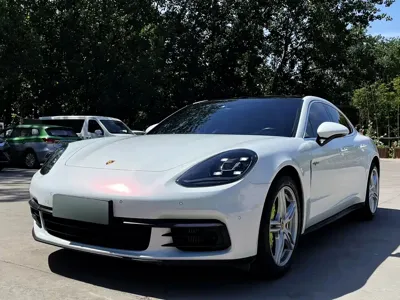 Porsche Panamera Hybrid