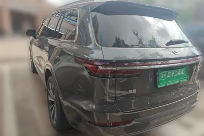 Li Auto ONE