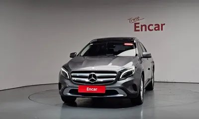 Mercedes-Benz GLA-Class