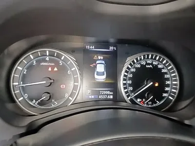Infiniti Q50L